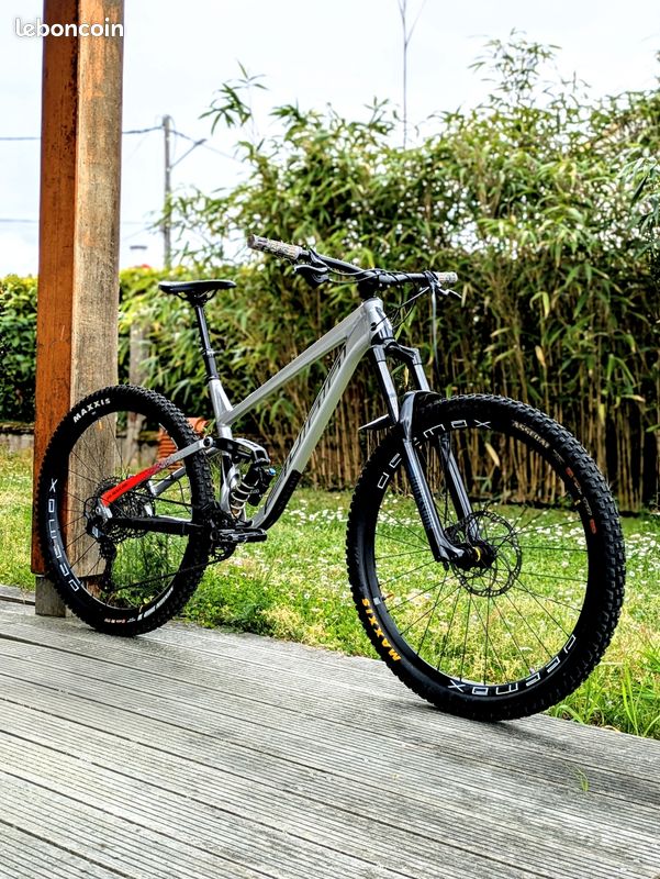 Fourche Carbone Uno Velo Gravel Et Cyclo Cross - Tapered 1 1/8 - 1.5 - 700c