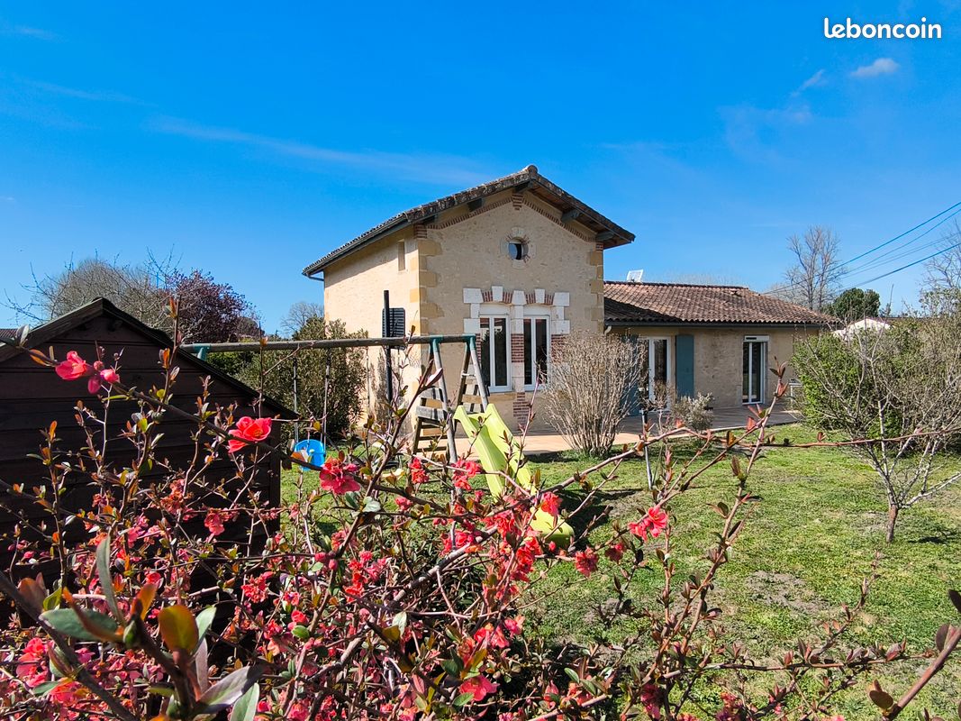 Maison 6 pièces 168 m² · à Noaillan · 168 m² · 390 000 €