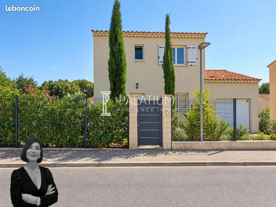 Maison 89 m² · à Aureille · 89 m² · 364 000 €