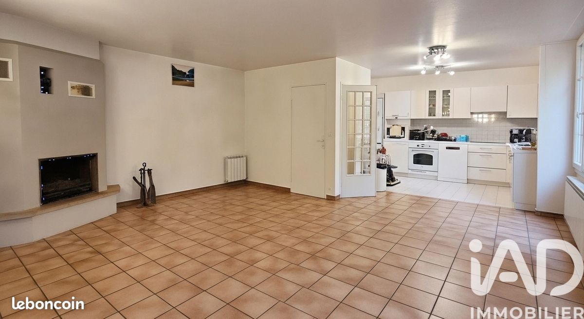 Maison 5 pièces 121 m² · à Bures-sur-Yvette · 121 m² · 435 000 €