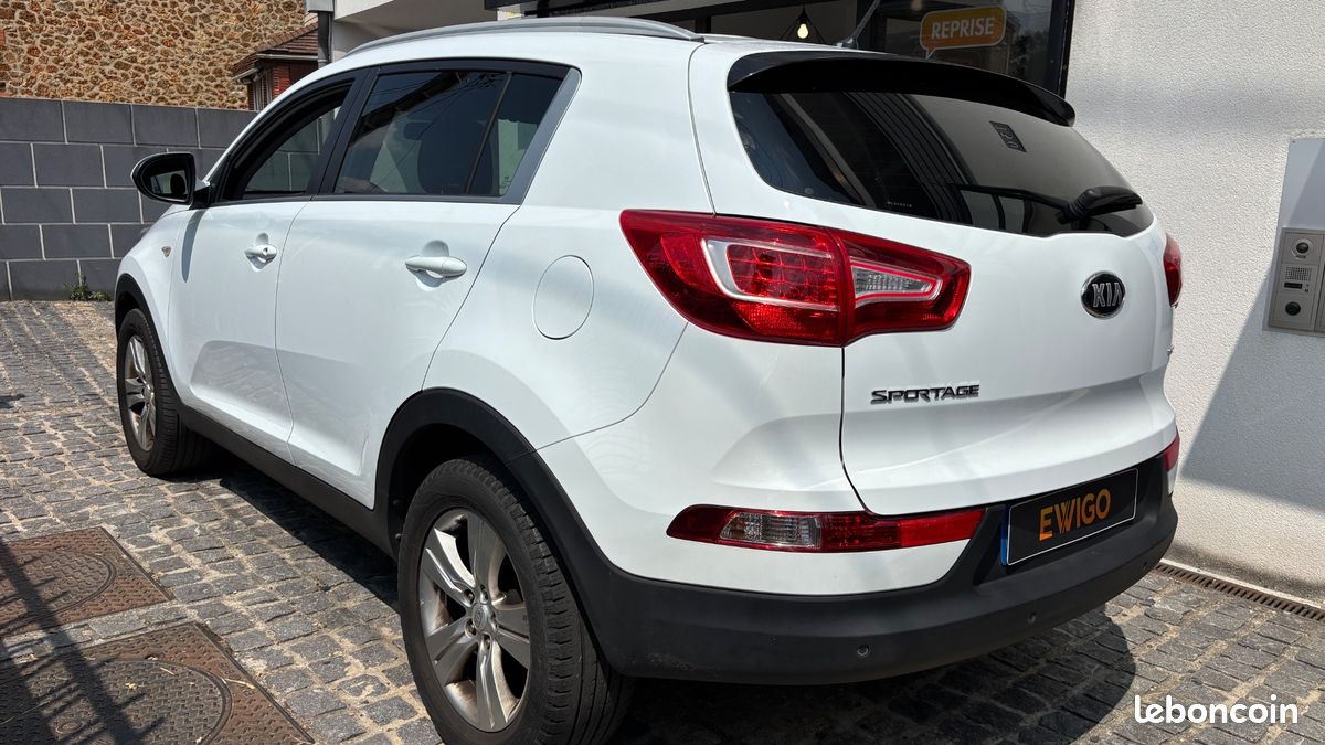 KIA Sportage 1.7 CRDI 2WD DESIGN EDITION (image 9)