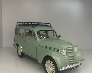 PIÈCE DÉTACHÉE MINIATURE Renault Juvaquatre Juva 4 break 1952 1/18 1