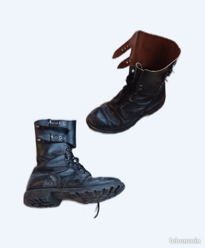 Rangers militaire armée punk vintage
État très satisfaisant.
Un coup de cirage et repartent vers de nouvelles contrées.
Prix ferme (image 1)