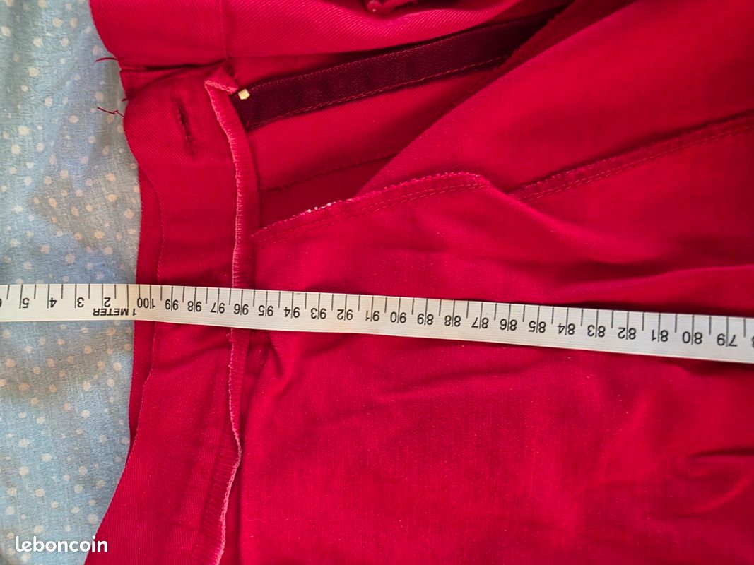 Pantalon rouge taille 44 en coton épais avec des grandes poches (image 6)