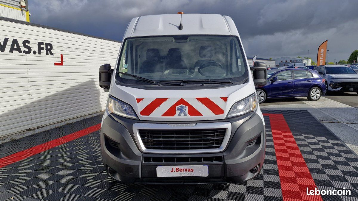 Peugeot Boxer L2H2 BLUEHDI 120 PREMIUM (image 2)