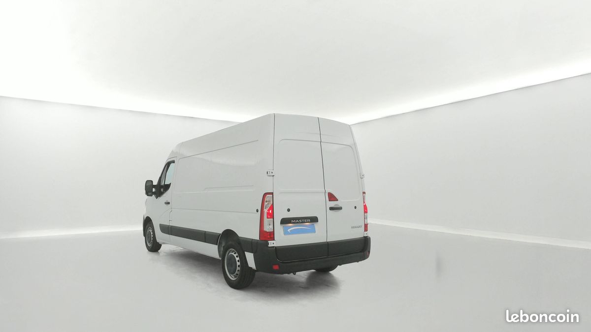 RENAULT FG Tr CF F3500 L2H2 Blue dCi 135 E6DF (image 3)