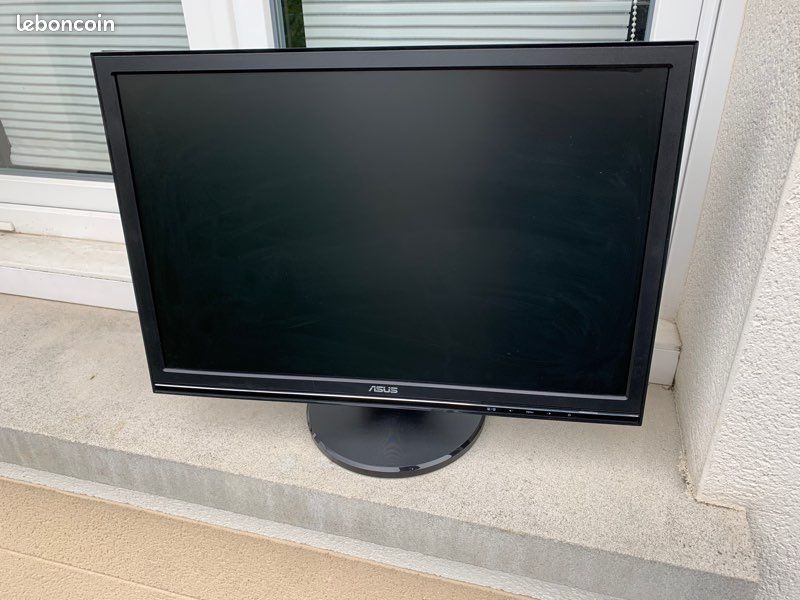 Écran ASUS (image 1)