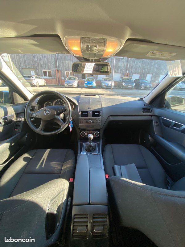 MERCEDES CLASSE C200 CDI 136CH Bleu Efficients (image 7)