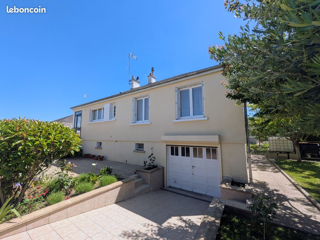 Maison 4 pièces 103 m² · à Villemandeur · 103 m² · 180 000 €