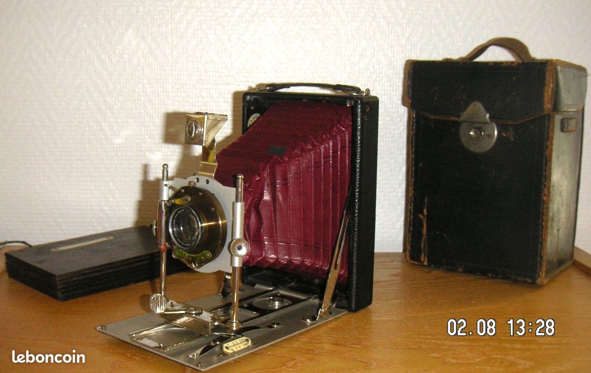 Voigtlander - Caméra à soufflet pliant à plaques - métal