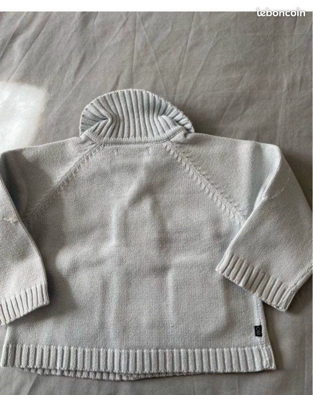 Lot de vêtements bébé 12 mois tbe (image 3)