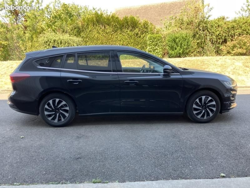 Ford Focus SW 1.0 EcoBoost mHEV 125ch Titanium X Business (image 4)