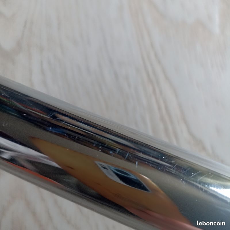 Porte serviette Inox Grand 83cm (image 7)