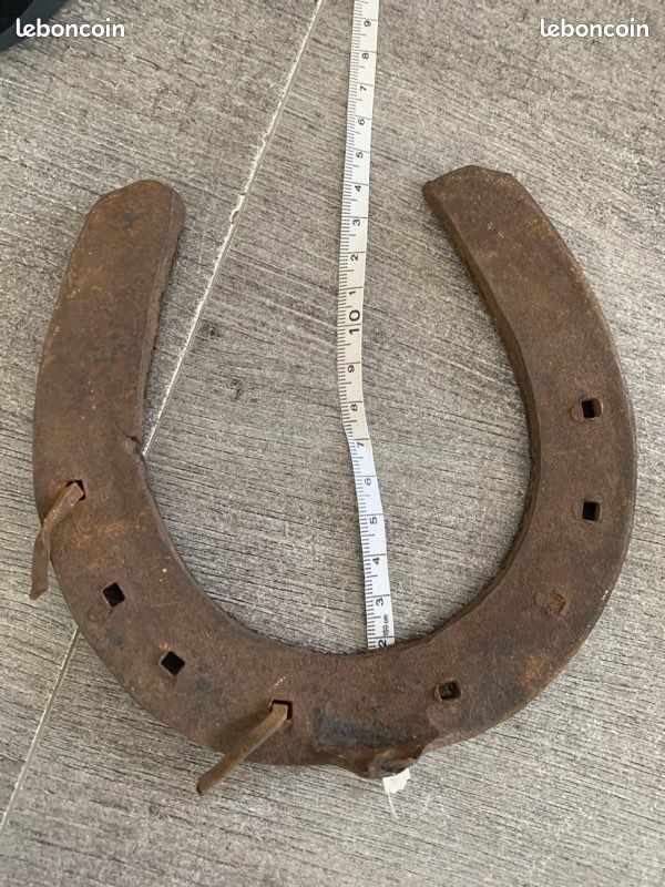 Ancienne épingle à Chapeau En Or 18 Carats - Forme Fer à Cheval Avec émeraude - XIXe Siècle - Occasion