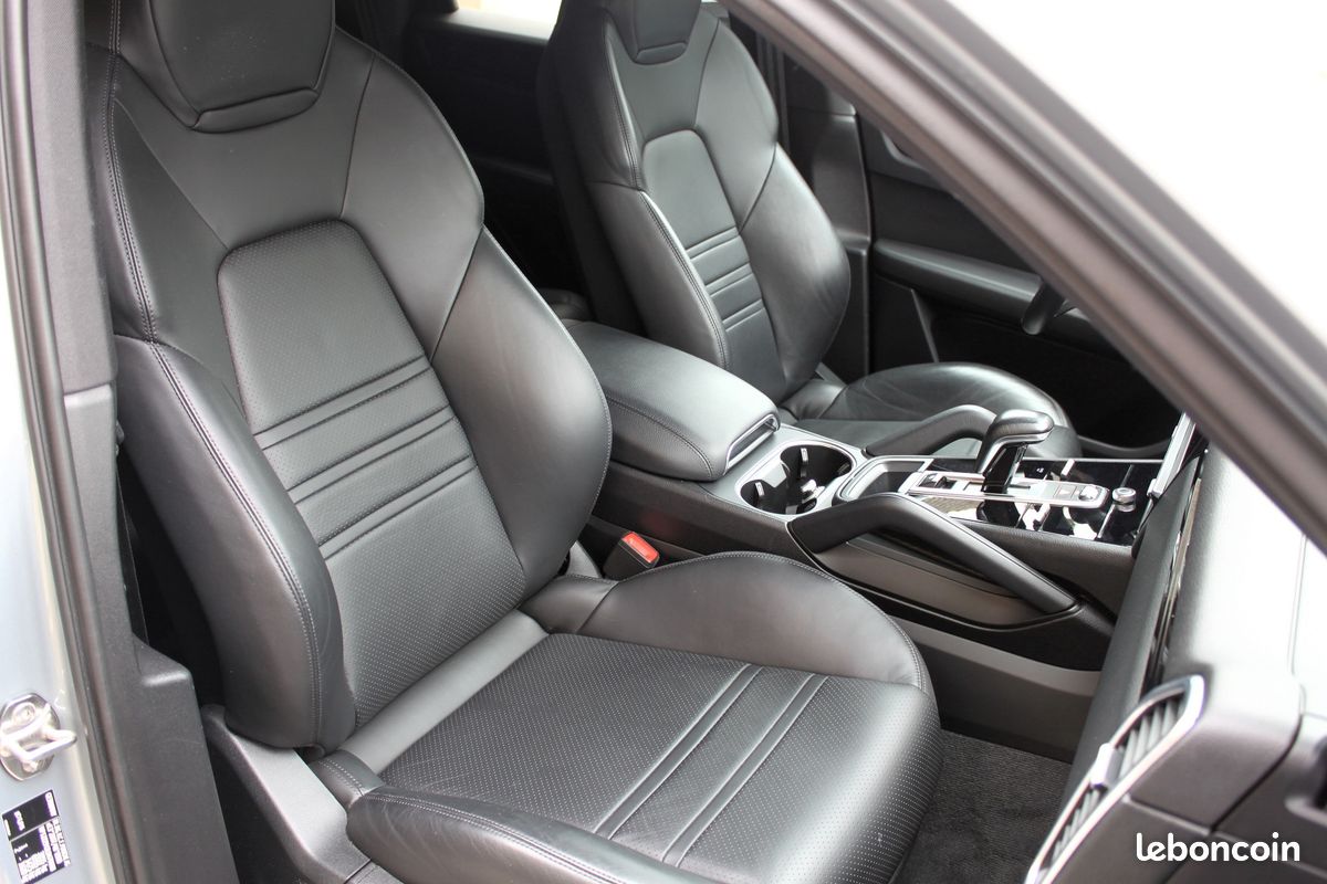Porsche Cayenne Coupé E-Hybrid 462cv - 47.950km - (image 8)