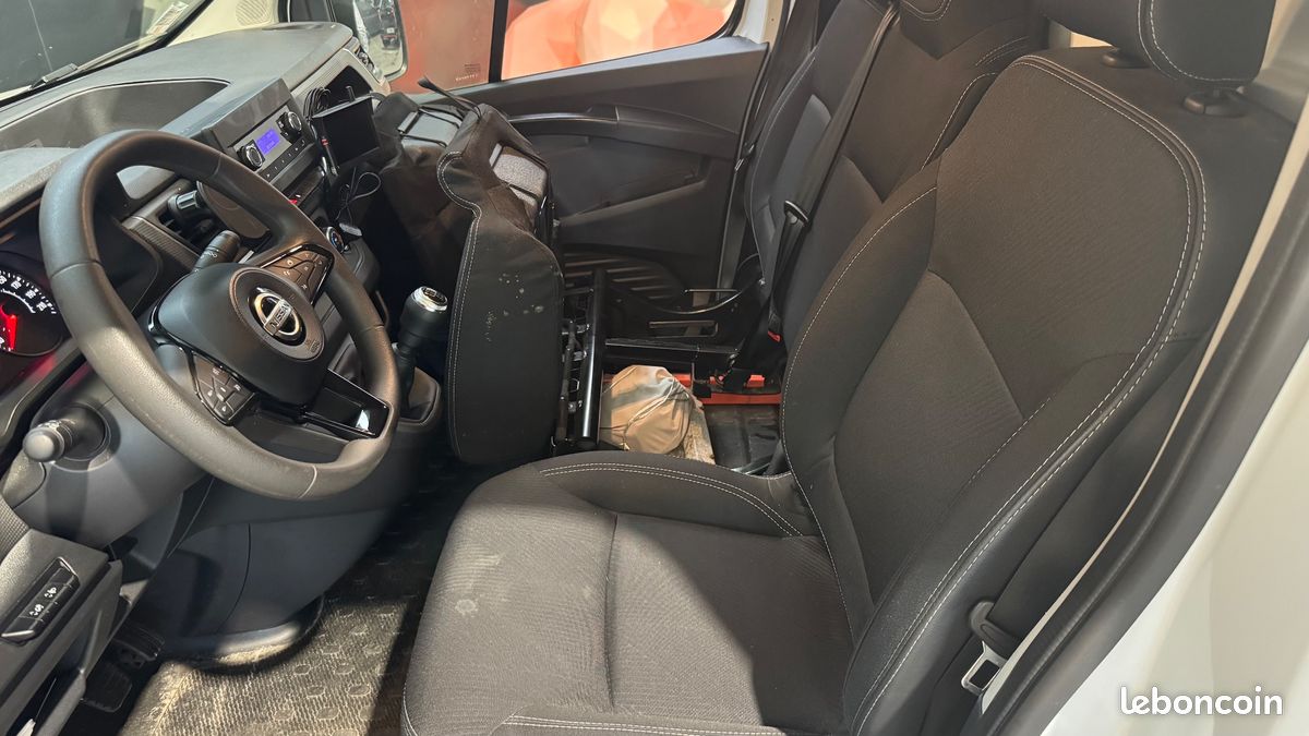 NISSAN PRIMASTAR 2.0 DCI 130 3000 L1H1 COURT PC-TN ACENTA - TVA RECUPERABLE - CAMERA ARRIERE - ATTELAGe (image 22)