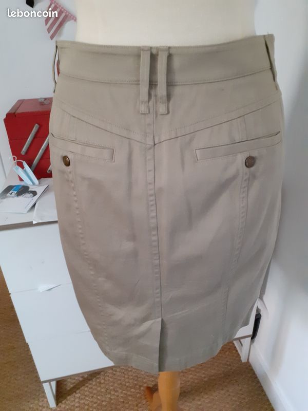 Jupe courte Burberry (image 2)