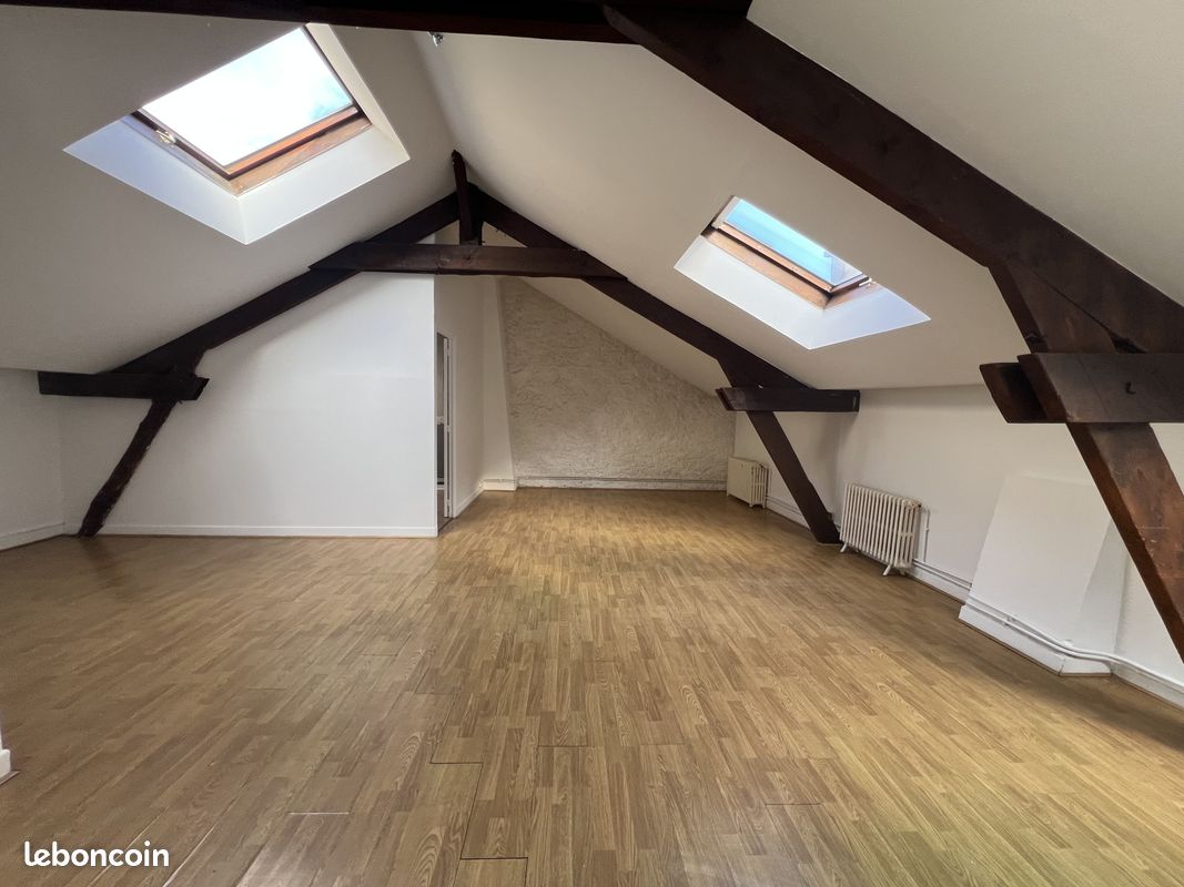 Appartement 4 pièces 92 m² · à Reims · 92 m² · 945 €/mois