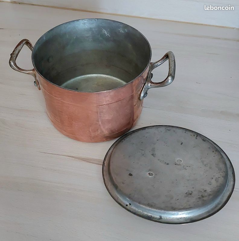 Petite Casserole Ancienne En Cuivre étamé – Faitout Rond – Fabrication Française – Vintage