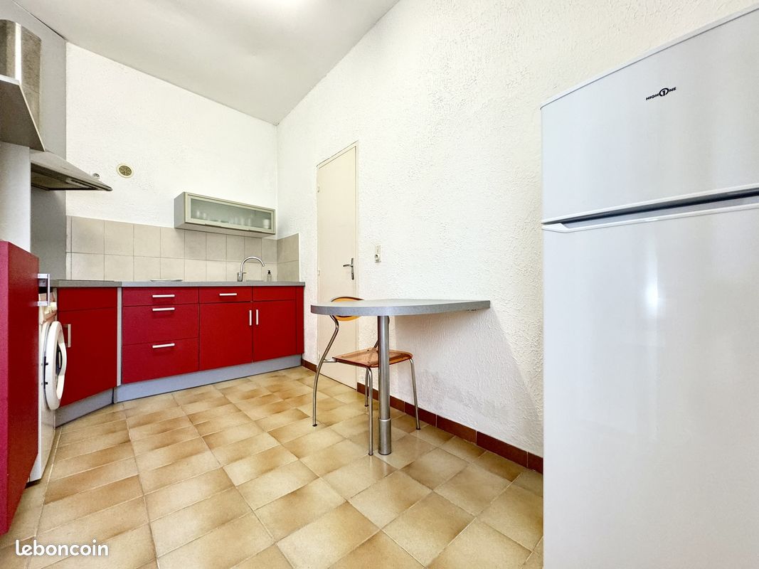 Appartement a louer nimes - 1 pièce(s) - 33 m2 - Surfyn