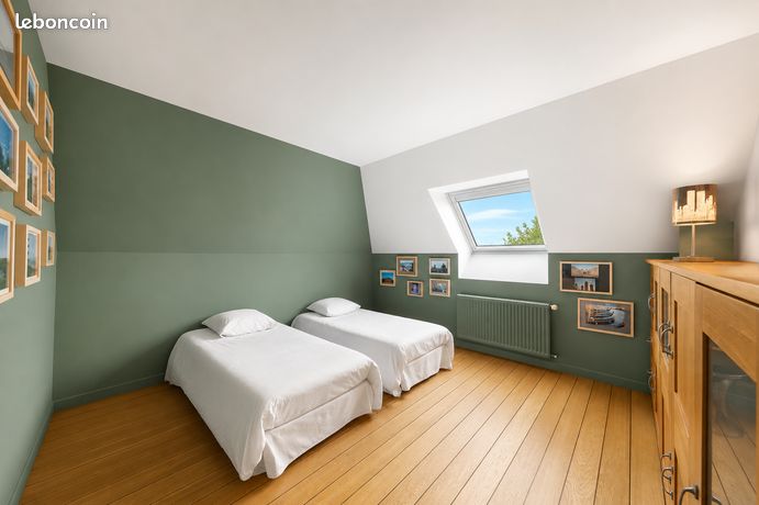 Propriété 6 pièces 318 m² — 13