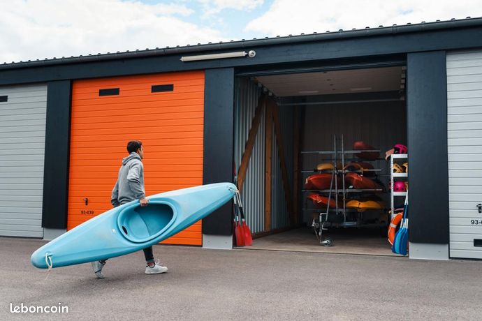 Garage/box 35 m² Roissy En France