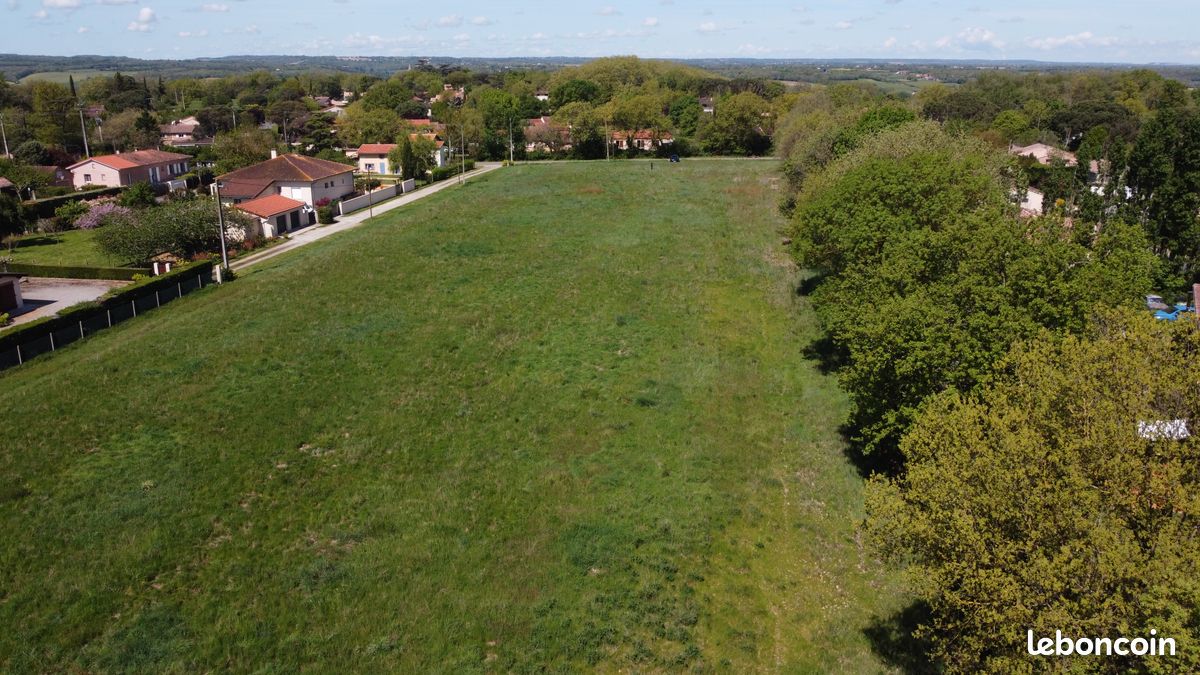 Nouveau Terrain viabilise Montaigut-sur-save · 89 000 €