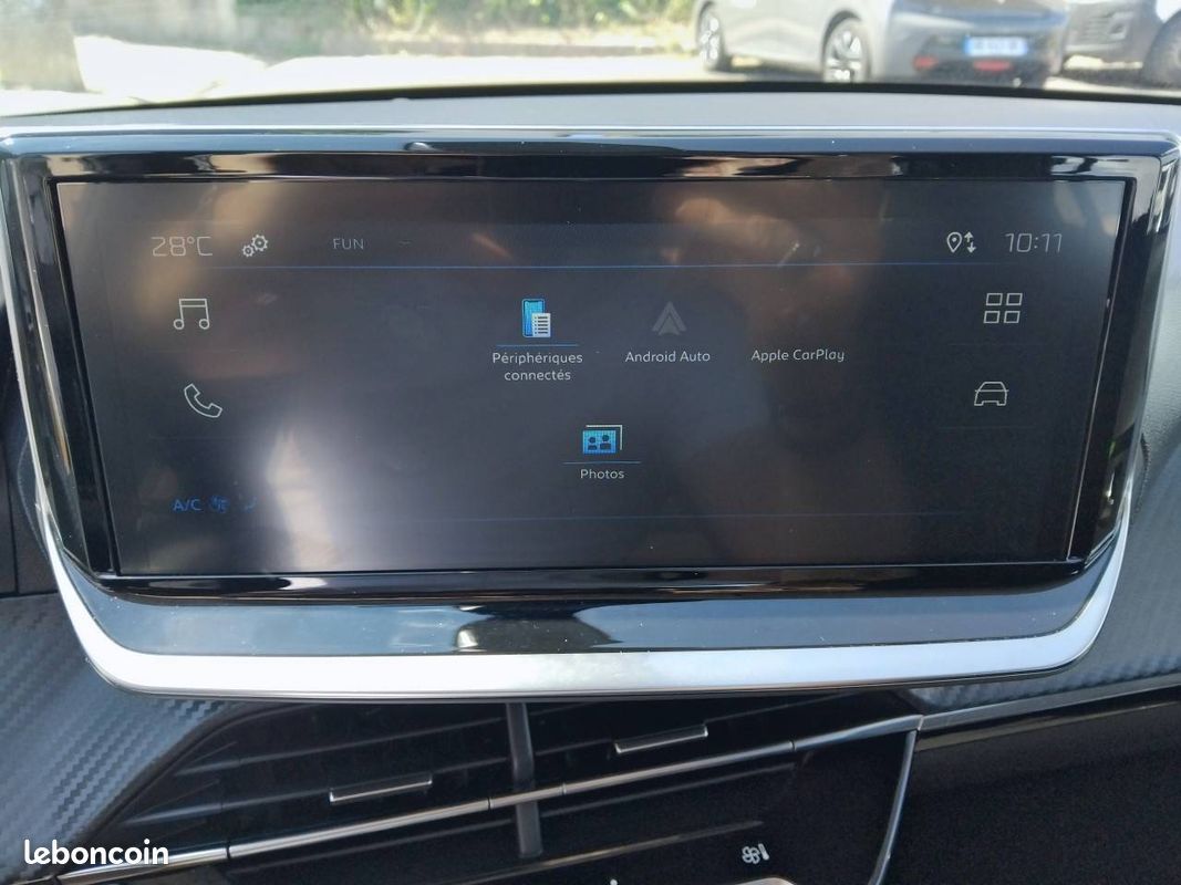PEUGEOT 208 PureTech 100 S&S BVM6 Active (image 19)