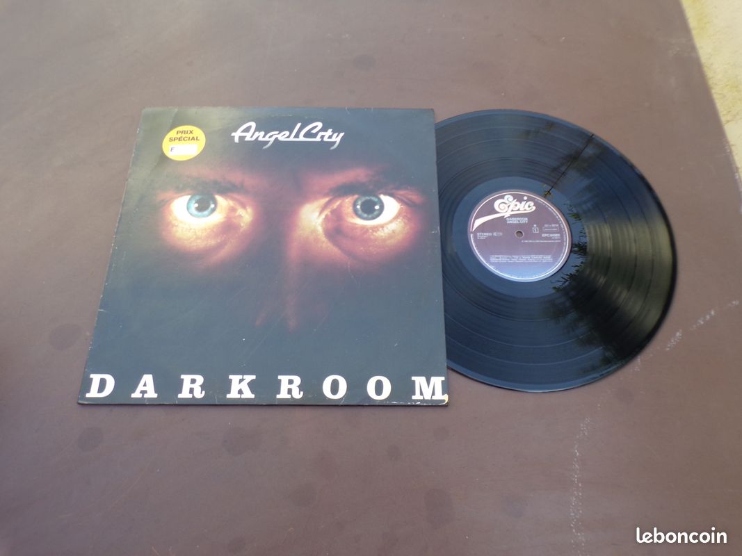Vinyle 33t angel city 1980 dark room edition pays bas (image 1)