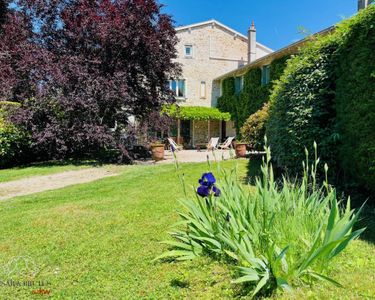 Maison 750 000 € - 227 m²
