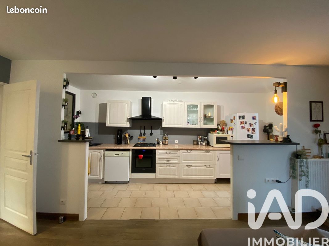 Appartement a louer saint-pierre-des-corps - 4 pièce(s) - 73 m2 - Surfyn