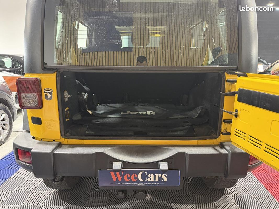 JEEP WRANGLER 2.8 CRD 200Cv 2015 Unlimited Sport PHASE 2 (image 29)
