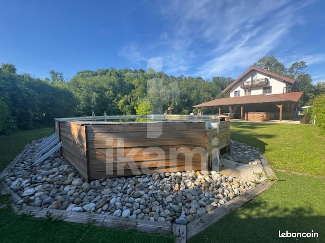 Maison 5 pièces 133 m² · à Reignier-Ésery · 133 m² · 679 000 €