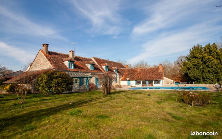 Propriété 8 pièces 280 m²