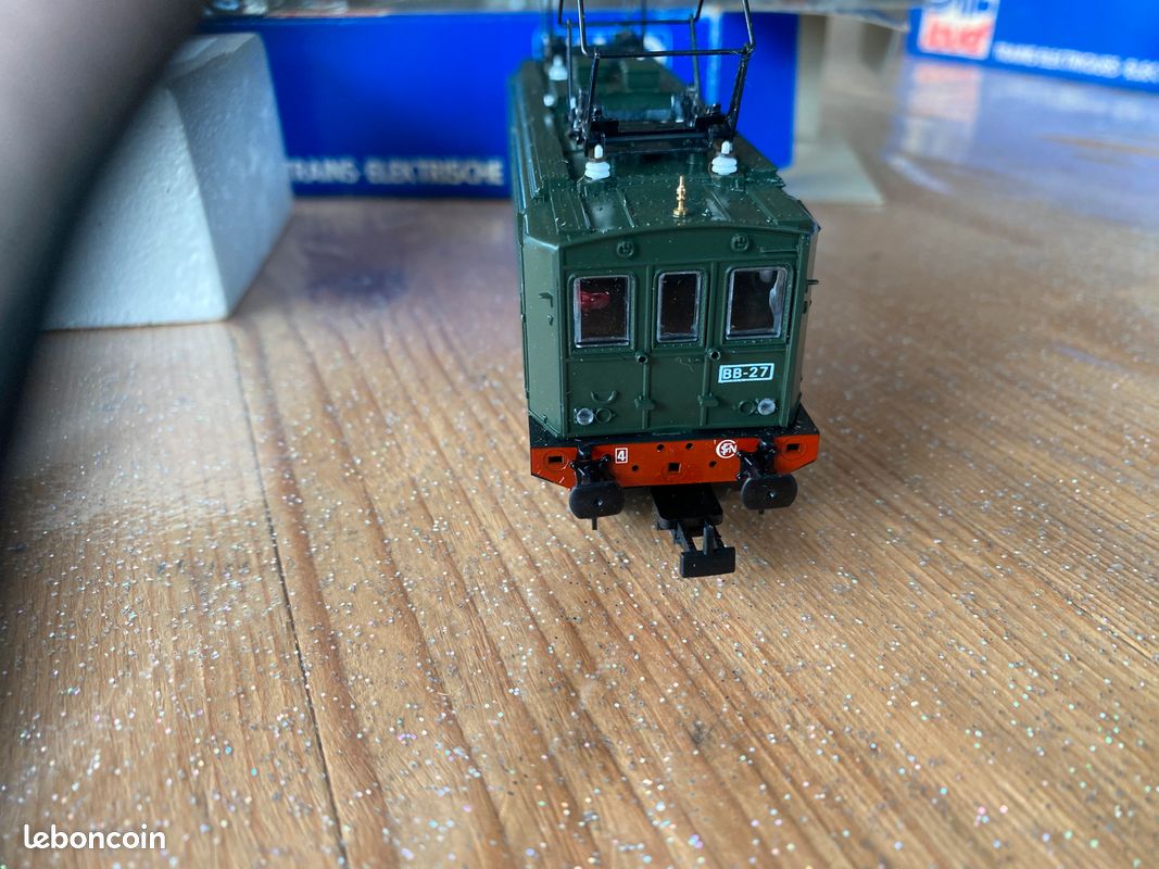 JOUEF BB 27 Locomotive Électrique Neuve – Superbe Caisse D'Origine Avec Pantographes – Prête à Collectionner