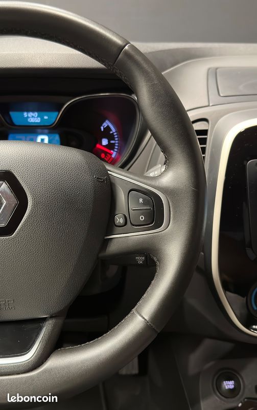 RENAULT CAPTUR 0.9 TCE 90CH ZEN - REGULATEUR/LIMITEUR - RADAR RECUL - BLUETOOTH - GPS - JA 16" - GARANTIE 6 MOIs (image 26)