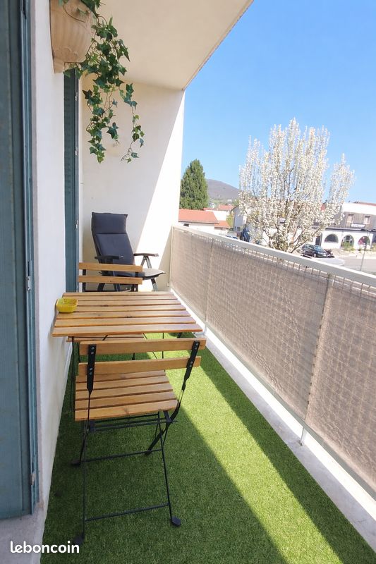 Parking 3 pièces 57 m² · à Aix-les-Bains · 57 m² · 1 175 €