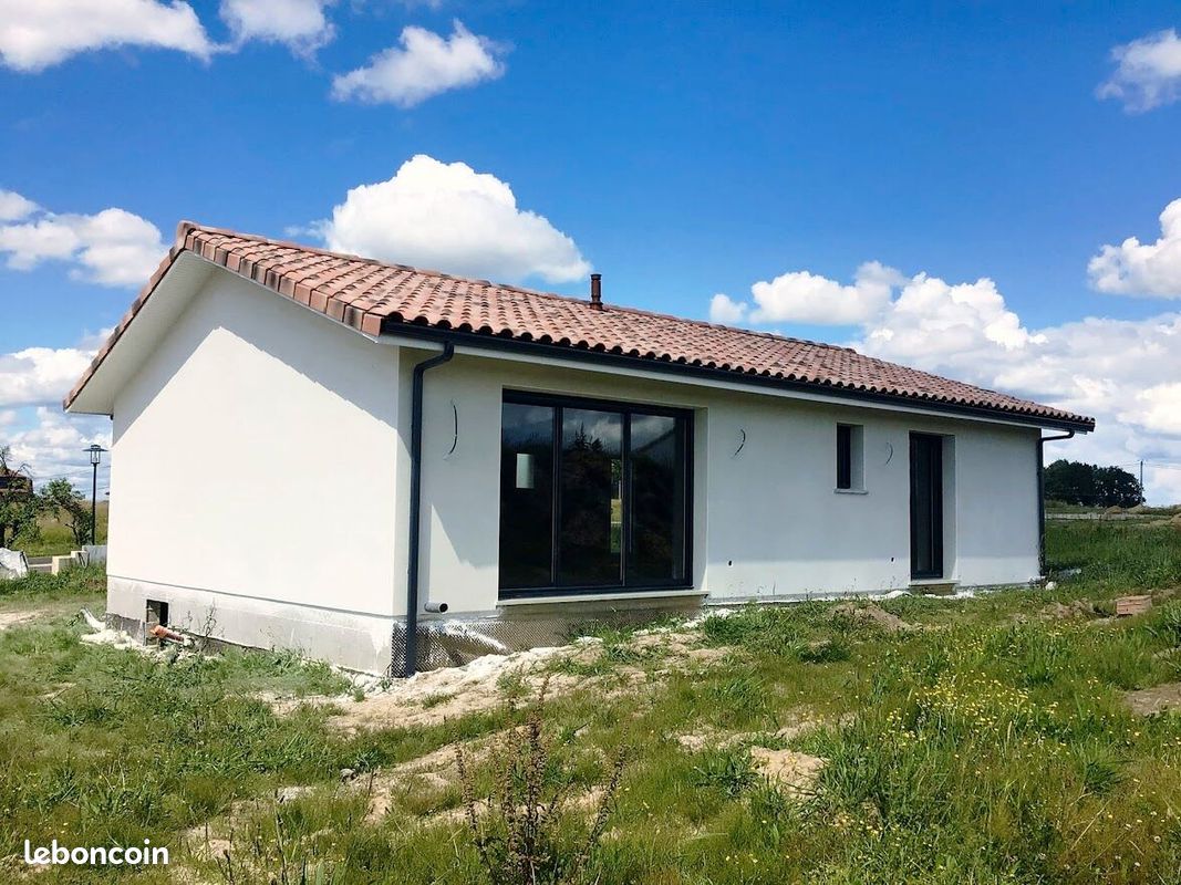 Maison 4 pièces 90 m² · à Calmont · 90 m² · 1 090 €/mois