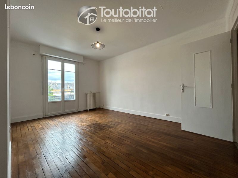 Appartement 2 pièces 49 m² · à Charleville-Mézières · 49 m² · 75 000 €