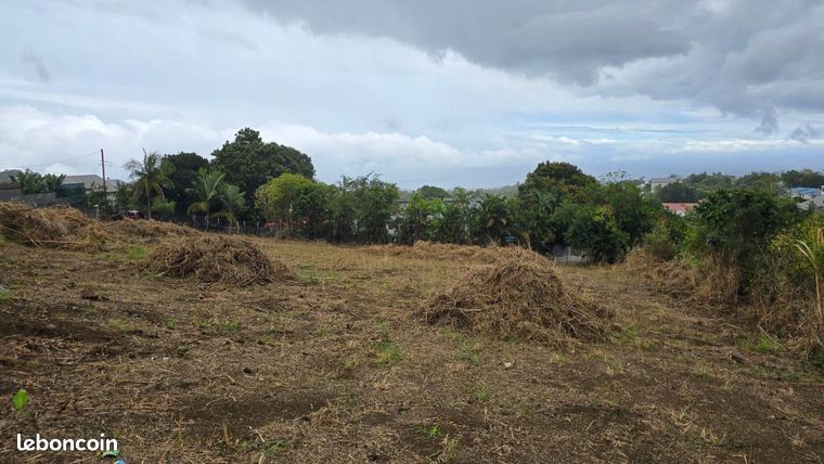 Terrain 650 m² Saint Paul