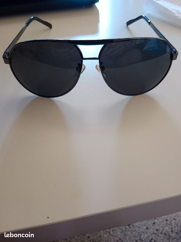 Lunettes police (image 3)