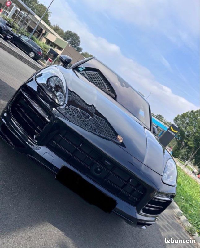 4&4 Porsche Cayenne Hybride Coupé (image 6)