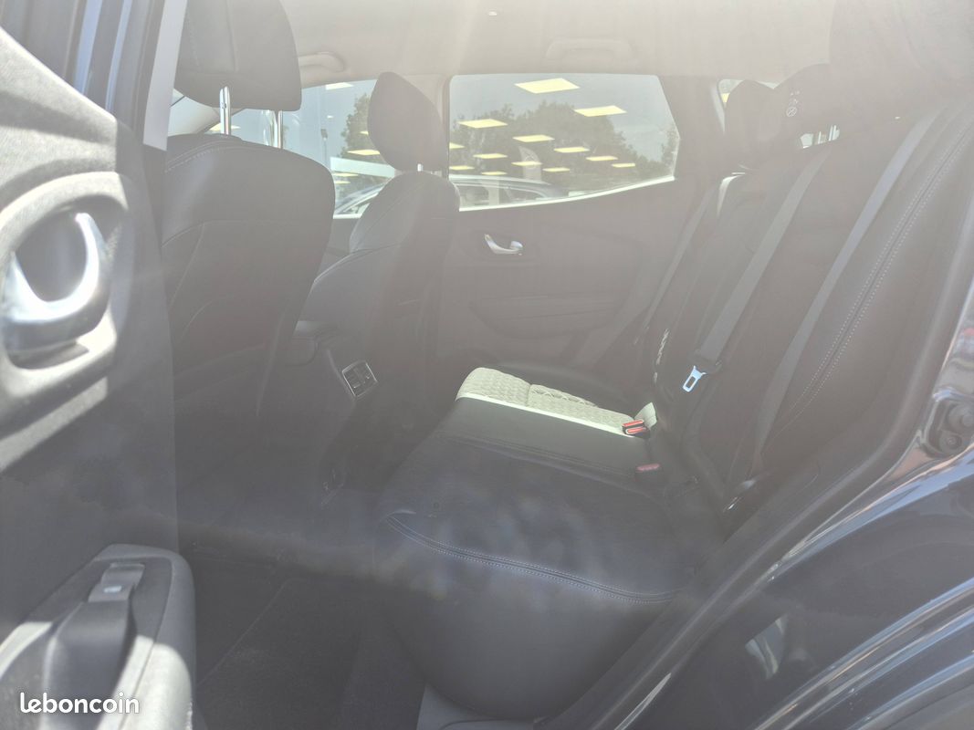 RENAULT Kadjar TCe 140 EDC Techno (image 6)