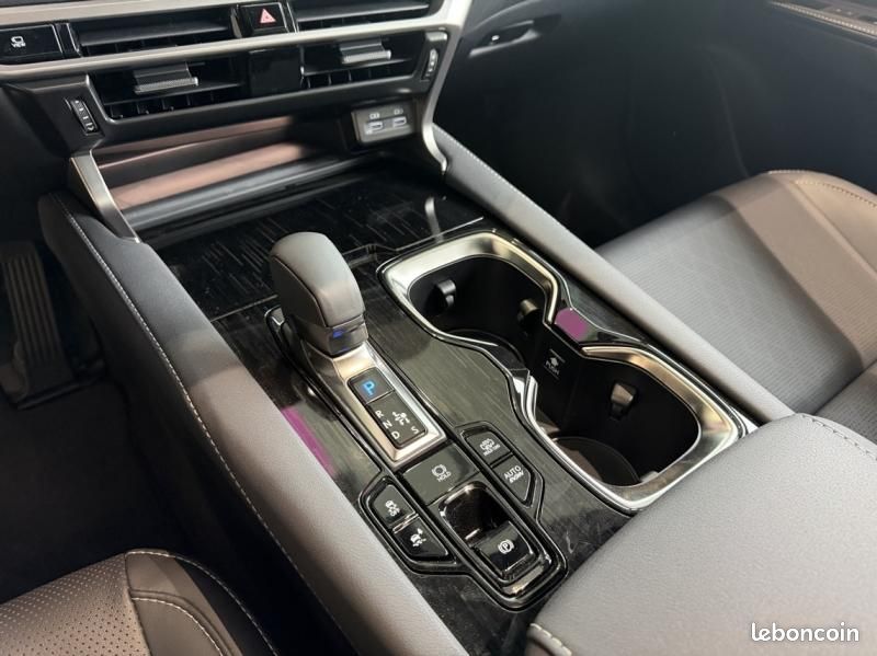 Lexus RX 450h+ F SPORT Design 4WD MY25 (image 24)
