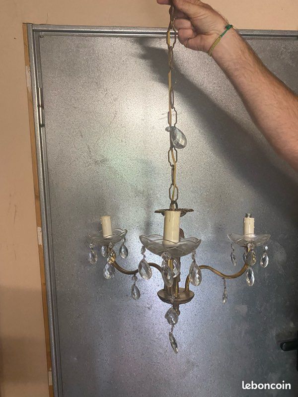 Lustre ancien avec pampilles (image 1)
