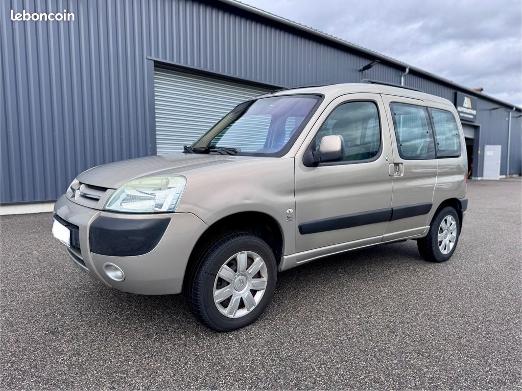 Citroen berlingo dangel 4x4 hdi 92 multispace Voitures