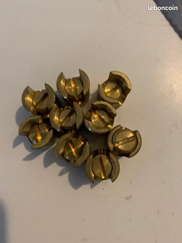Lot de 10 bornes laiton pas isolé pour mise à la terre ou autre (image 5)