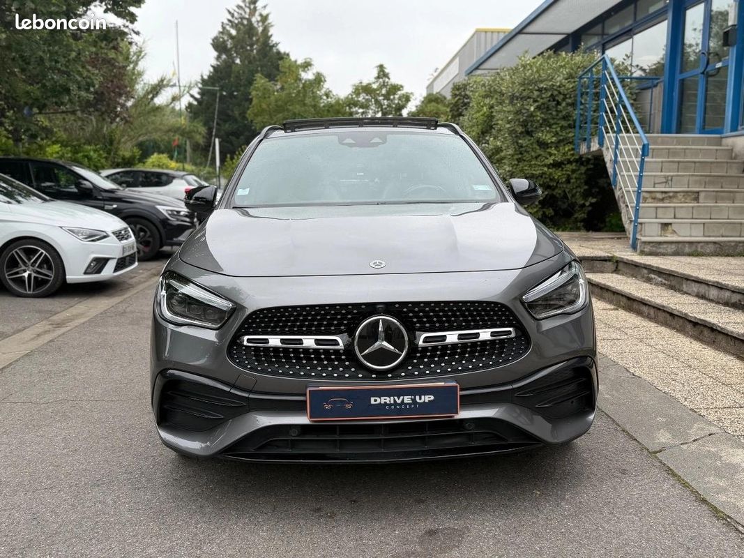Mercedes Classe Gla 200d 2.0 d 16V 8G-DCT 150 cv Boîte auto Toit Ouvrant (image 4)