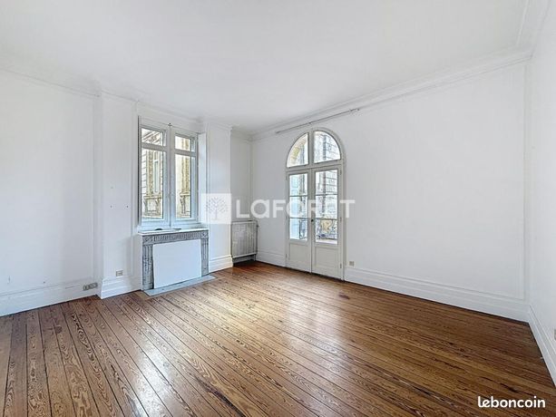 Maison 8 pièces 244 m² — 11