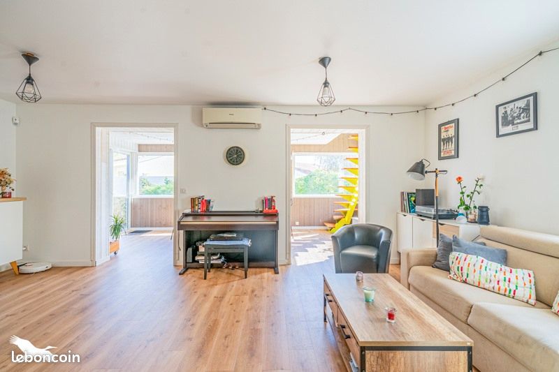 Maison 7 pièces 129 m² · à Eysines · 129 m² · 409 600 €